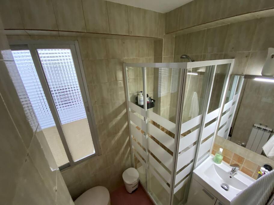 Habitacion Interior En 马德里 外观 照片