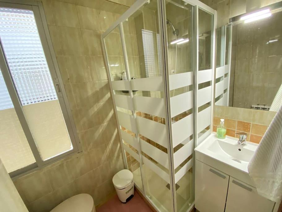 Habitacion Interior En 马德里 外观 照片