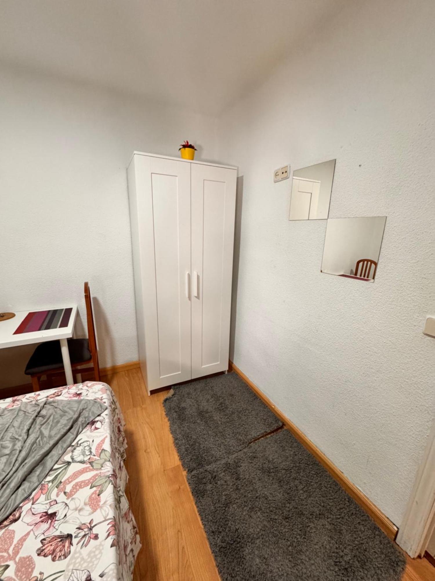 Habitacion Interior En 马德里 外观 照片
