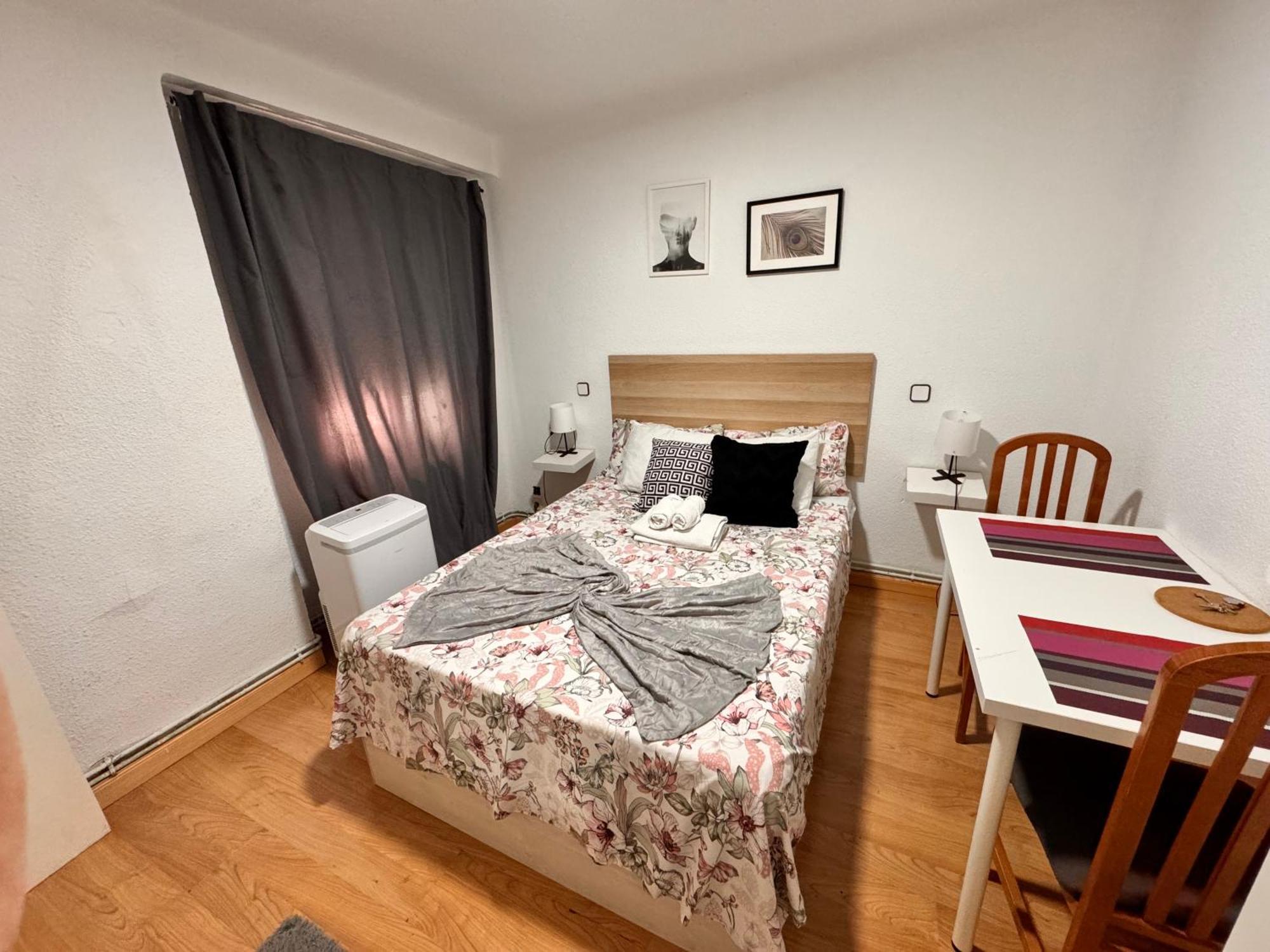 Habitacion Interior En 马德里 外观 照片